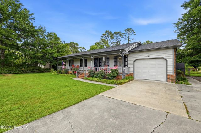 326 Shamrock Drive, Wilmington, NC 28409