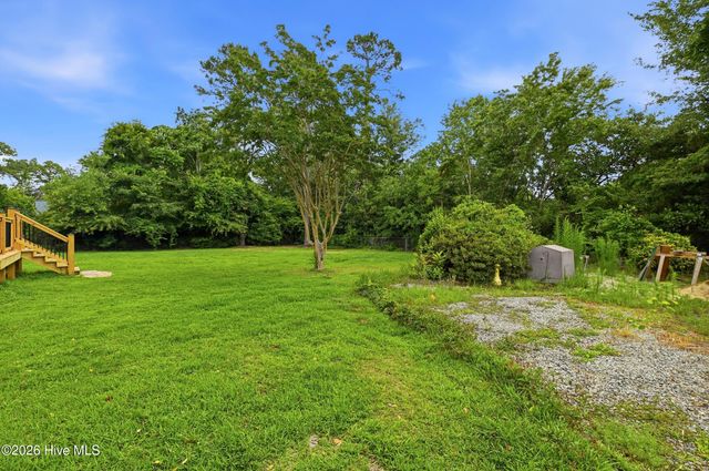 326 Shamrock Drive, Wilmington, NC 28409