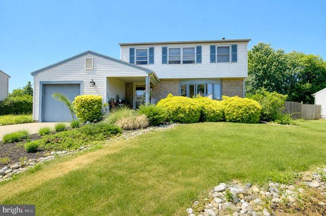 24 CASTOR CT, Blackwood, NJ 08012