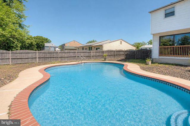 24 CASTOR CT, Blackwood, NJ 08012