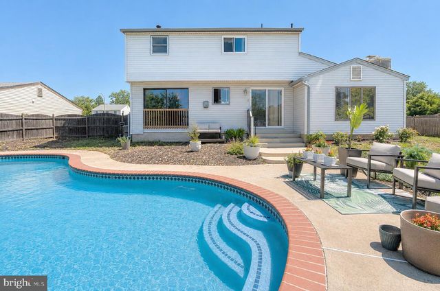 24 CASTOR CT, Blackwood, NJ 08012