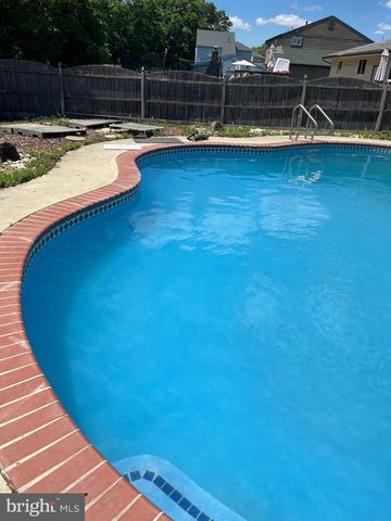 24 CASTOR CT, Blackwood, NJ 08012