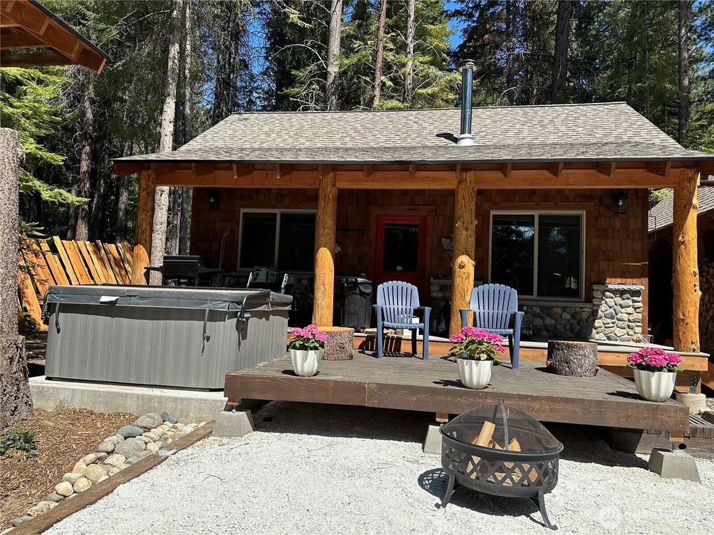 22415 Stirrup Road, Leavenworth, WA 98826