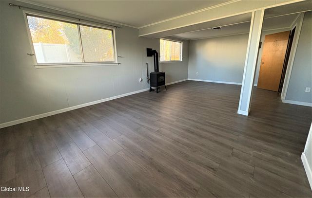 12 Clove Court, Clifton Park, NY 12065