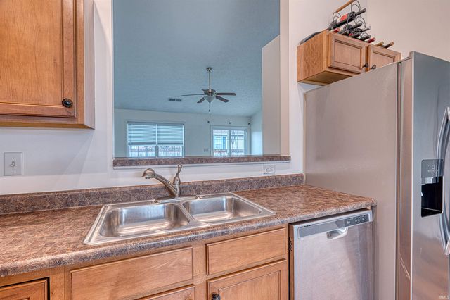 4524 Boardwalk Drive, Evansville, IN 47725