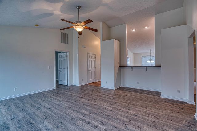 4524 Boardwalk Drive, Evansville, IN 47725