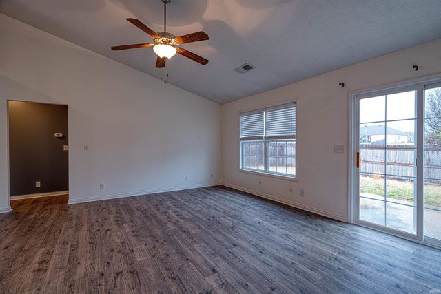 4524 Boardwalk Drive, Evansville, IN 47725