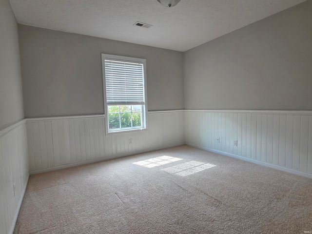 4524 Boardwalk Drive, Evansville, IN 47725