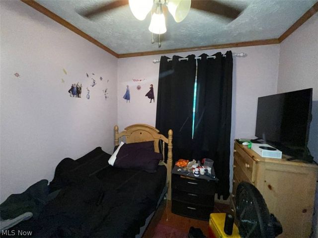 3930 Stow Road, Stow, OH 44224