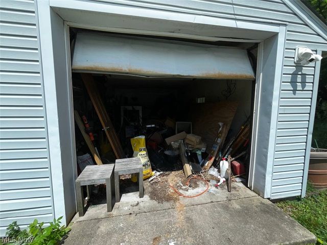 3930 Stow Road, Stow, OH 44224