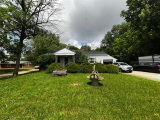 3930 Stow Road, Stow, OH 44224