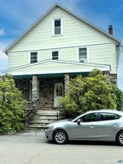 74 Linden Avenue, Darien, CT 06820