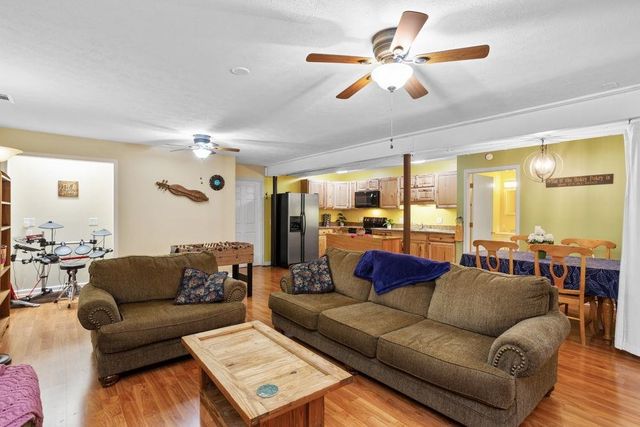 3210 ARROWHEAD RD, Rockingham, VA 22801