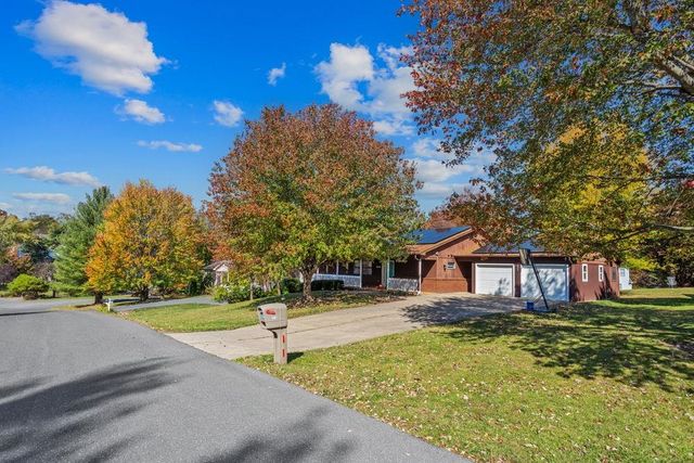 3210 ARROWHEAD RD, Rockingham, VA 22801