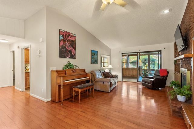 3210 ARROWHEAD RD, Rockingham, VA 22801