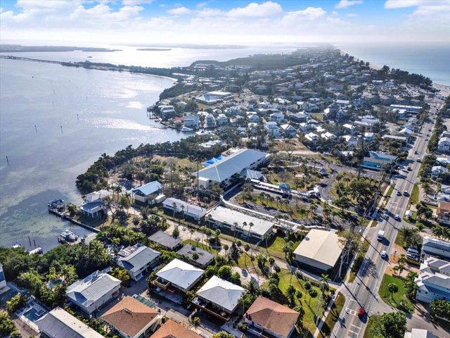 4909 GULF DRIVE 6B, Holmes Beach, FL 34217