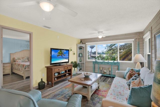 4909 GULF DRIVE 6B, Holmes Beach, FL 34217