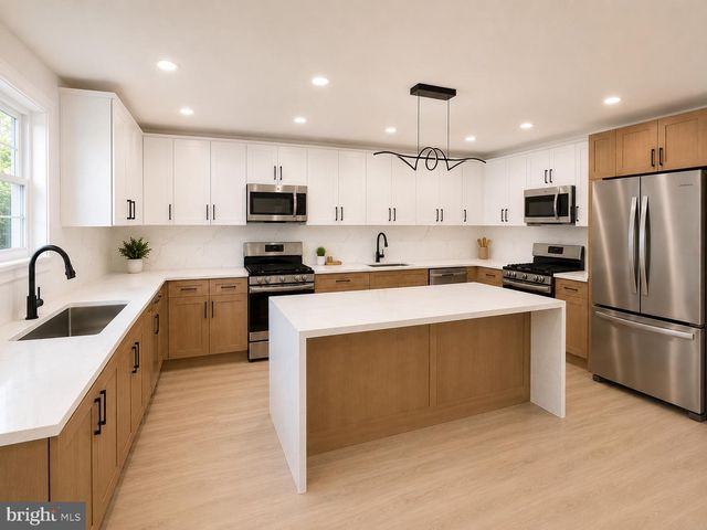 3410 PINKNEY RD, Baltimore, MD 21215