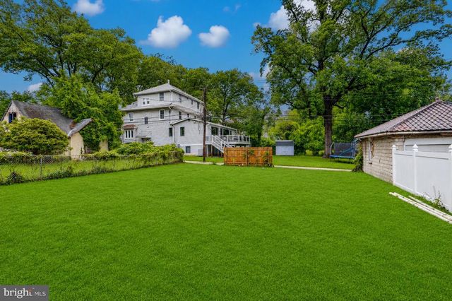 3410 PINKNEY RD, Baltimore, MD 21215