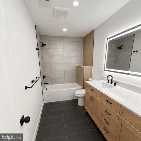 3410 PINKNEY RD, Baltimore, MD 21215
