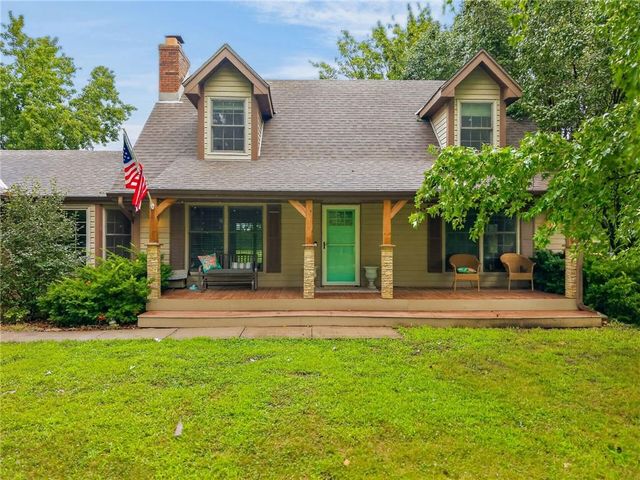 25302 E 130TH Street, Greenwood, MO 64034