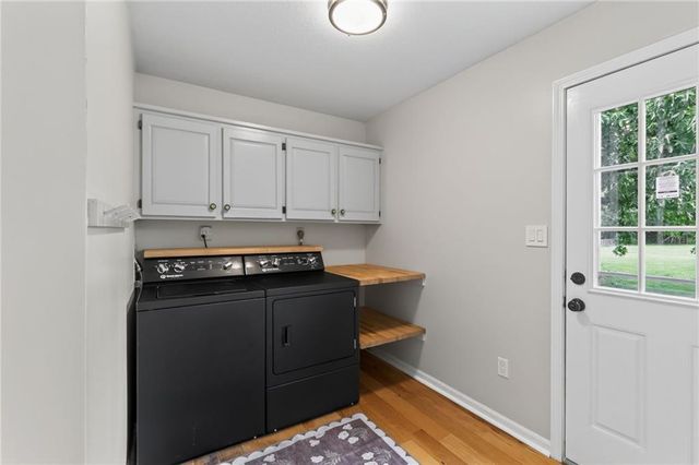 25302 E 130TH Street, Greenwood, MO 64034