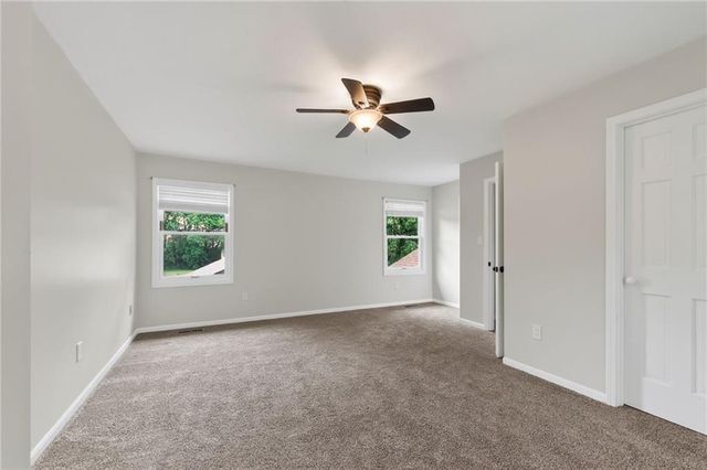 25302 E 130TH Street, Greenwood, MO 64034
