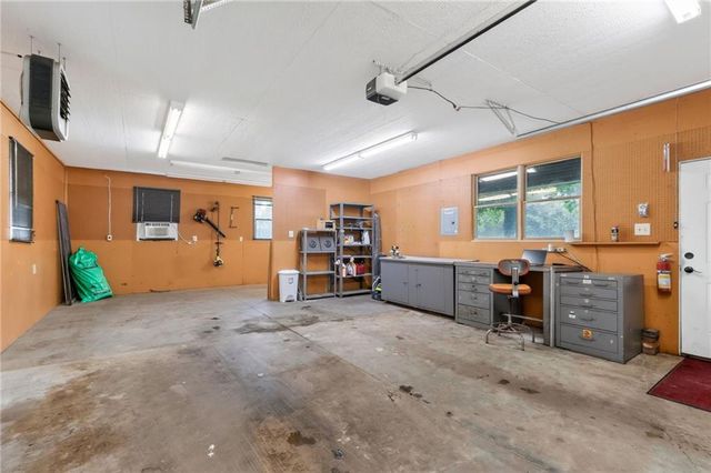 25302 E 130TH Street, Greenwood, MO 64034