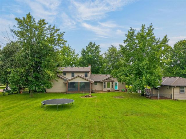 25302 E 130TH Street, Greenwood, MO 64034