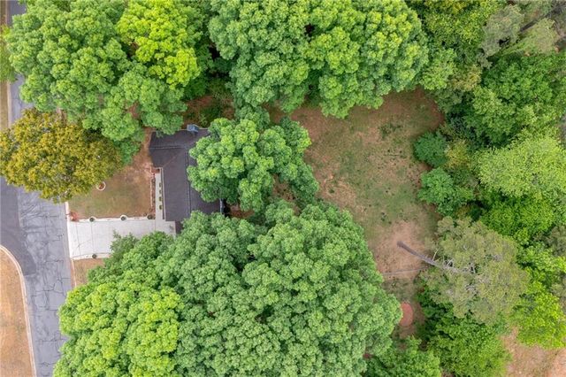 1705 Rambling Woods Drive, Lawrenceville, GA 30043
