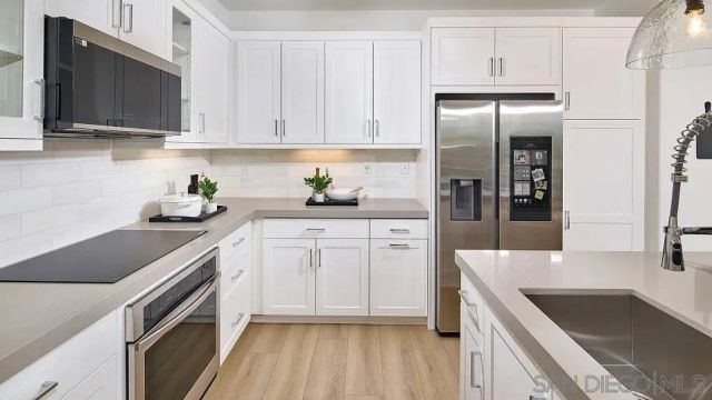 384 Beaker Road, San Marcos, CA 92078
