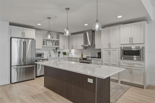 920 N OSCEOLA AVENUE 603, Clearwater, FL 33755