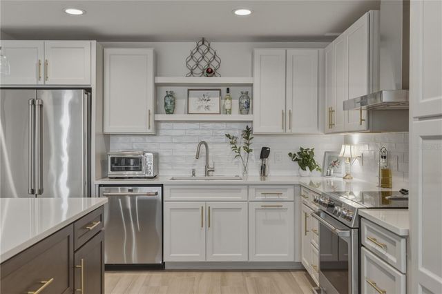 920 N OSCEOLA AVENUE 603, Clearwater, FL 33755