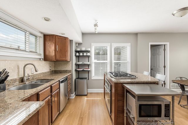 93 Frebis Avenue, Columbus, OH 43206