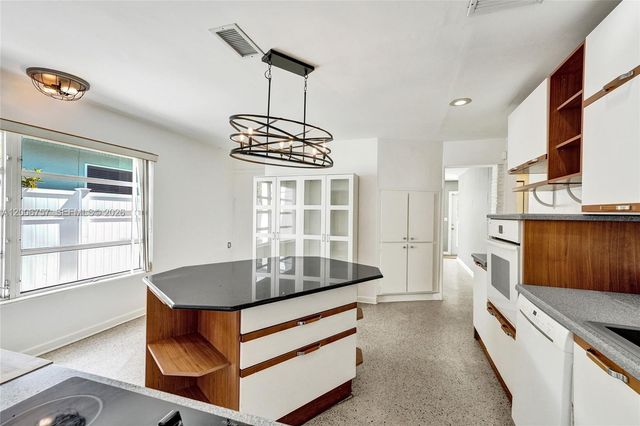 1421 S Palmway, Lake Worth, FL 33460