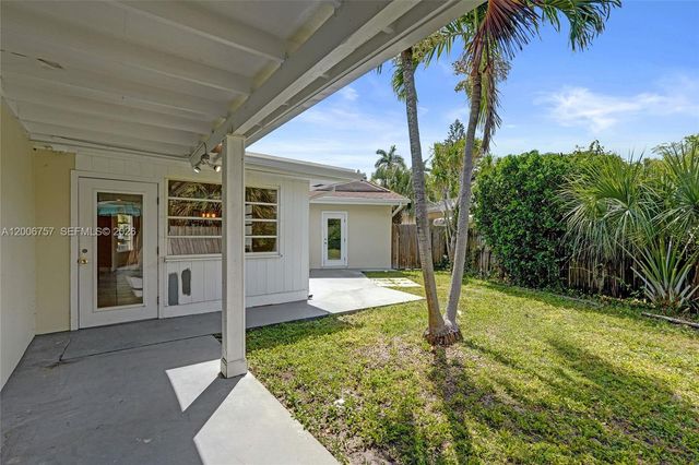 1421 S Palmway, Lake Worth, FL 33460