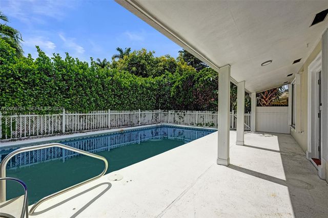 1421 S Palmway, Lake Worth, FL 33460