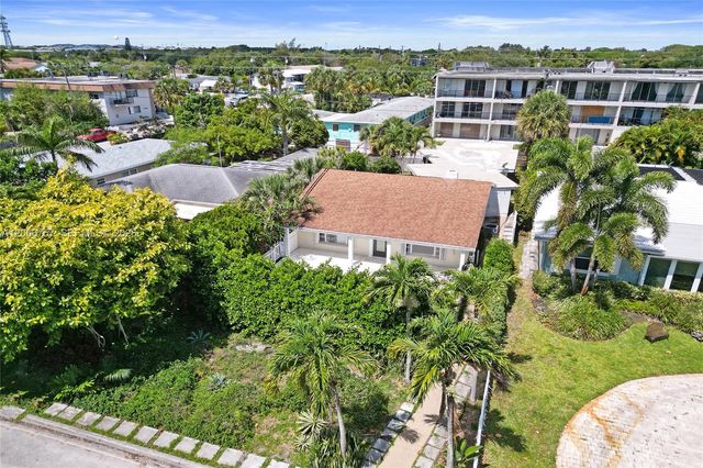 1421 S Palmway, Lake Worth, FL 33460
