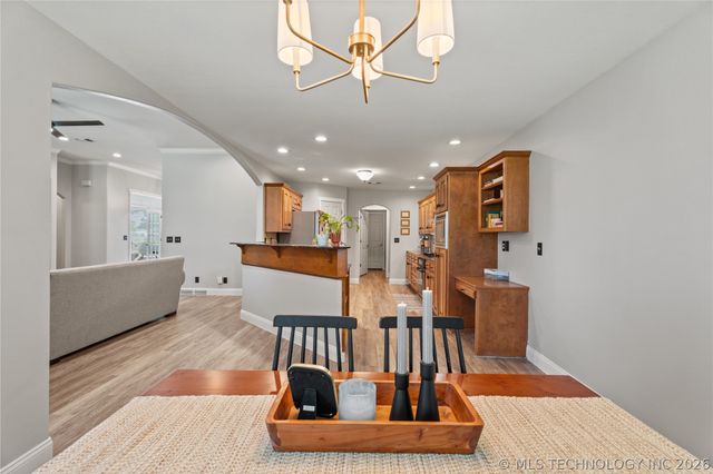 1257 East Drive, Bartlesville, OK 74006