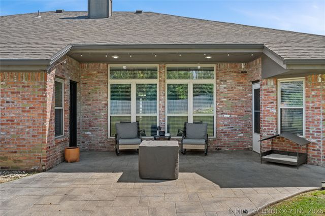 1257 East Drive, Bartlesville, OK 74006