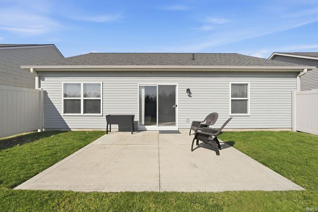 3914 Stanton Hall Parkway, Fort Wayne, IN 46815