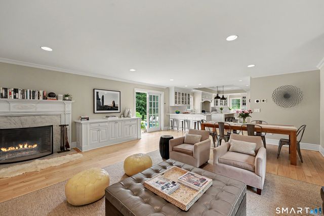 34 Bayberry Road, New Canaan, CT 06840