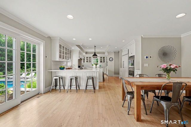 34 Bayberry Road, New Canaan, CT 06840