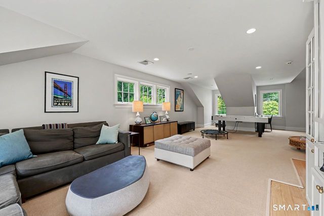 34 Bayberry Road, New Canaan, CT 06840