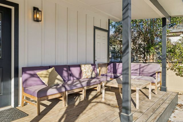 562 Kendalia Ave, San Antonio, TX 78221