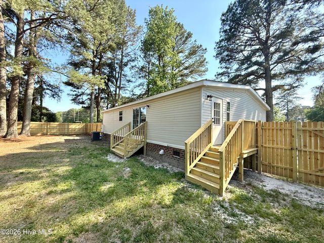 9002 School Street, Rocky Mount, NC 27803