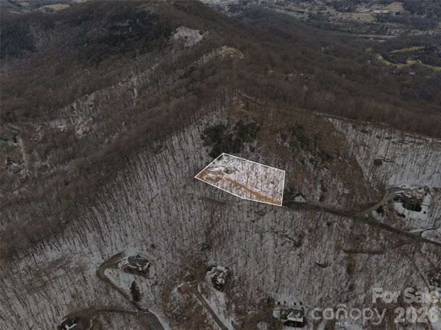 301 Awohali Trail, Maggie Valley, NC 28751