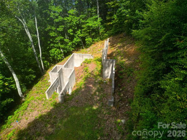 301 Awohali Trail, Maggie Valley, NC 28751