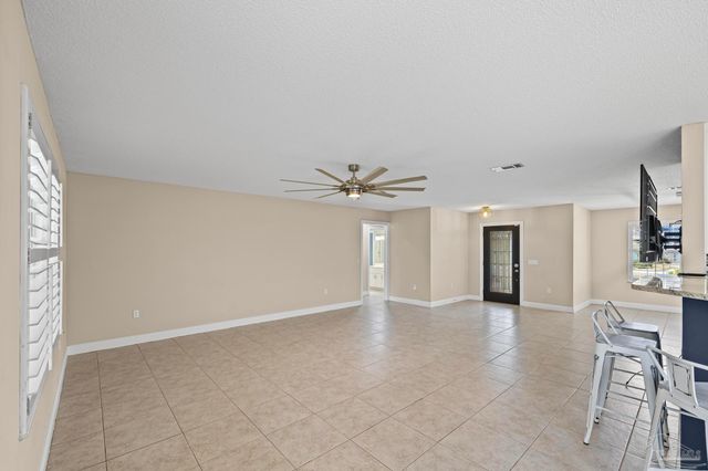1788 Commander Harvey Ln, Navarre, FL 32566