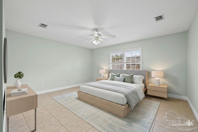 1788 Commander Harvey Ln, Navarre, FL 32566